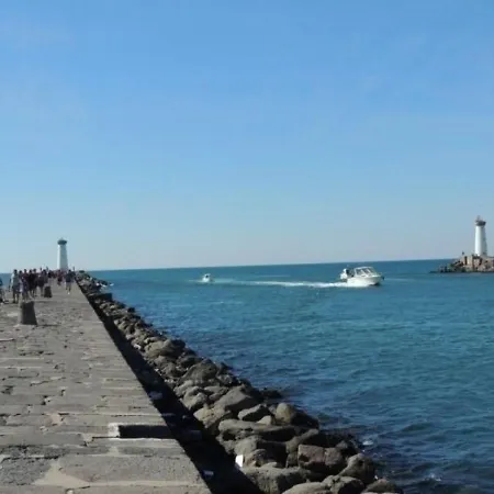 Le Grau D'agde, 3 Pieces, 8 Personnes - Fr-1-423-77 شقة